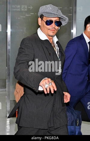 Tokyo, Japon. 13 septembre 2018. Johnny Depp est perçu à l'arrivée à l'Aéroport International de Narita, le 13 septembre 2018 à Narita, Japon. Credit : Geisler-Fotopress GmbH/Alamy Live News Banque D'Images