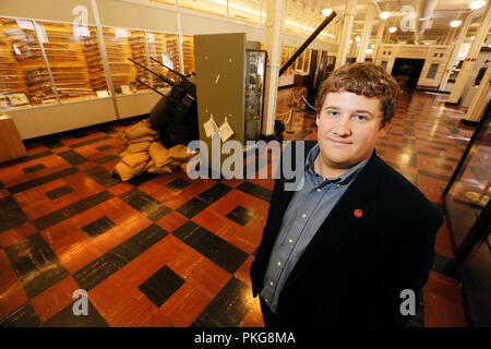 Rock Island Arsenal, Iowa, États-Unis. Sep 11, 2018. Rock Island Arsenal Museum réalisateur Patrick allie au musée Mardi, 11 Septembre, 2018. Crédit : Kevin E. Schmidt/Quad-City Times/Quad-City Times/ZUMA/Alamy Fil Live News Banque D'Images