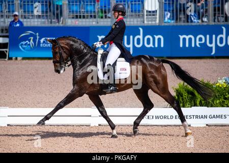 Tryon, North Carolina, USA. 13Th Sep 2018. Charlotte Dujardan. Mont St Jean Freestyle. GBR. Le Dressage. Jour 3. Les Jeux équestres mondiaux. WEG 2018 Tryon. La Caroline du Nord. USA. 13/09/2018. Credit : Sport en images/Alamy Live News Banque D'Images