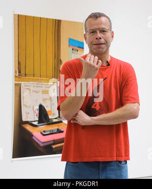 New York, USA. 13 Sep, 2018. 13 septembre 2018, USA, New York : artiste photographe Wolfgang Tillmans est à sa nouvelle exposition à la galerie David Zwirner. L'exposition, soit jusqu'au 20 octobre, principalement montre des photos, vidéos et installations sonores. Credit : Christina Horsten/dpa/Alamy Live News Banque D'Images