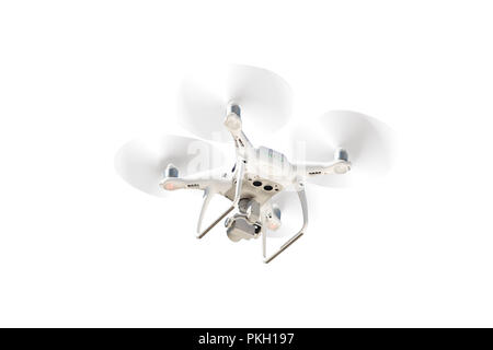 Drone Quadcopter de dessous isolé sur un fond blanc. Banque D'Images