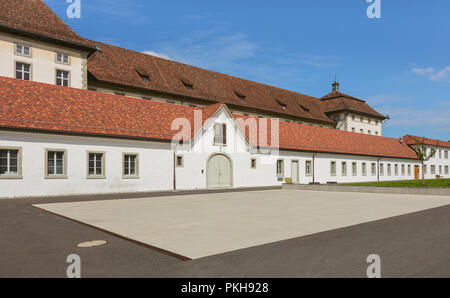 Einsiedeln, Suisse - septembre 7, 2015 : Cour de l'abbaye d'Einsiedeln. Abbaye d'Einsiedeln est un monastère bénédictin situé sur la commune d'Einsiedeln Banque D'Images