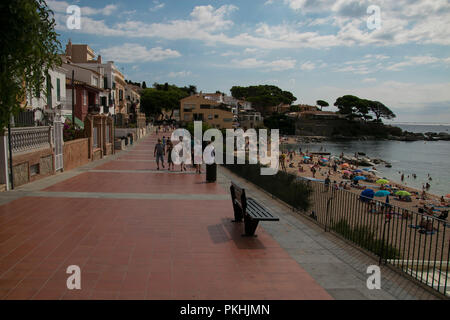 Passeig Canadell à Calella de Palafrugell, Costa Brava, ESPAGNE Banque D'Images