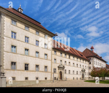 Einsiedeln, Suisse - septembre 7, 2015 : Cour de l'abbaye d'Einsiedeln. Abbaye d'Einsiedeln est un monastère bénédictin situé sur la commune d'Einsiedeln Banque D'Images