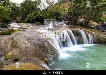 Dang Mo cascade dans la province de Lang Son, Vietnam Banque D'Images