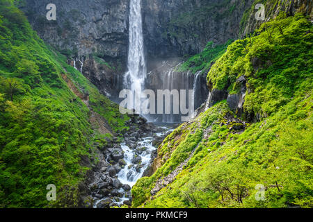 Chutes Kegon paysage près du lac Chuzenji, Nikko, Japon Banque D'Images