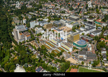 Vue aérienne de l'Hôpital Universitaire de Essen, de Rüttenscheid, à Essen, Ruhr, Rhénanie du Nord-Westphalie, Allemagne Banque D'Images