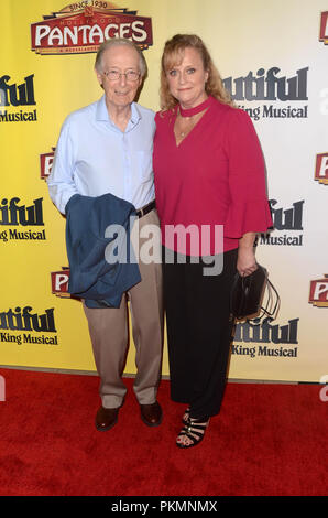 Hollywood, CA. 13 Sep, 2018. Bernie Kopell au magnifique - l'Carole King encore de Los Angeles Retour Première au Pantages Theatre à Hollywood, Californie le 13 septembre 2018. Crédit : David Edwards/media/Alamy Punch Live News Banque D'Images