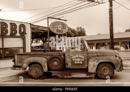 Publicité camion restaurant barbecue, Texas USA Banque D'Images