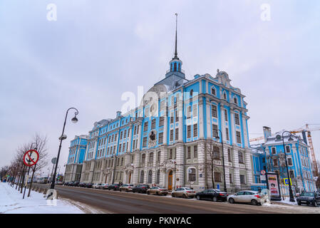 Saint Petersburg. Russie - le 12 janvier 2018 : voir l'immeuble de l'École navale de Nakhimov en hiver Banque D'Images