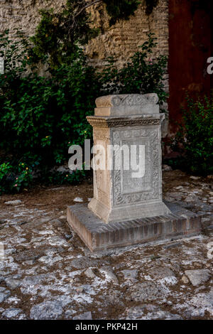 Séville, Espagne- 18 juin 2017 : Un monument est affichée à l'Alcazar palace à Séville, Espagne Juin 2017, Europe Banque D'Images