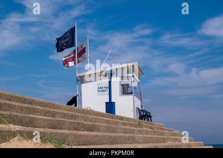 Rnli lookout à Mablethorpe Beach Banque D'Images