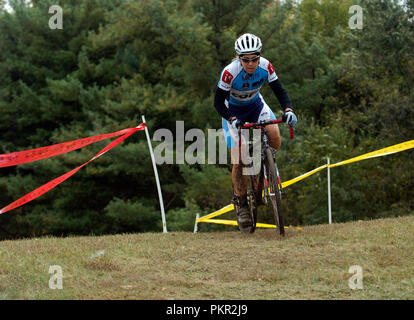 Apple Harvest Winchester cyclo-cross Cross à Jim Barnett Park à Winchester, en Virginie le 18 octobre 2009. C'est le no de cat. 1, 2, 3 femmes Banque D'Images