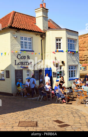 Cod et homard Pub à Staithes North Yorkshire Banque D'Images