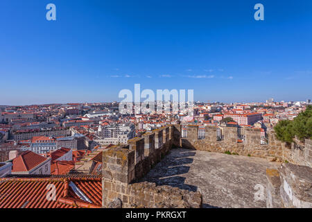 Lisbonne, Portugal - 1 Février 2017 : Lisbon cityscape vu depuis le Castelo de Sao Jorge aka Château Saint George. Banque D'Images