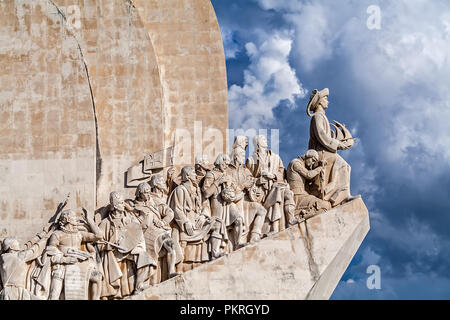 Lisbonne, Portugal - 05 novembre 2017 : Padrao dos Descobrimentos monument. Les découvertes de la mer monument commémore les navigateurs qui ont exploré l'oc Banque D'Images