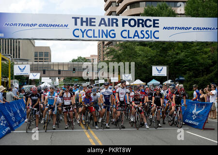 Les hommes pro domaine à l'Air Force Cycling Classic le 13 mai 2010, à Arlington, en Virginie. Banque D'Images