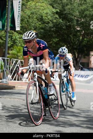 Le womens pro domaine à l'Air Force Cycling Classic le 13 mai 2010, à Arlington, en Virginie. Banque D'Images