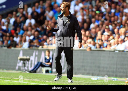 Londres, Royaume-Uni. 15 Sep 2018. Manager de Liverpool Jurgen Klopp sur la ligne de touche. Le Premier Ministre de l'EPL League, Tottenham Hotspur v Liverpool au stade de Wembley à Londres le samedi 15 septembre 2018. Cette image ne peut être utilisé qu'à des fins rédactionnelles. Usage éditorial uniquement, licence requise pour un usage commercial. Aucune utilisation de pari, de jeux ou d'un seul club/ligue/dvd publications pic par Steffan Bowen/Andrew Orchard la photographie de sport/Alamy live news Banque D'Images