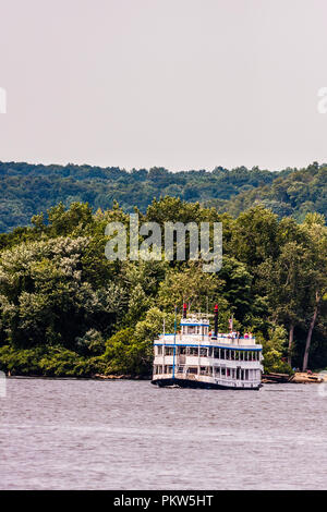 Becky Thatcher River Boat   Deep River, New York, USA Banque D'Images