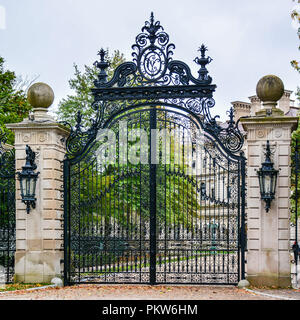 Gate à 'Les Déferlantes', un manoir Vanderbilt, un National Historic Landmark - Newport, Rhode Island Banque D'Images