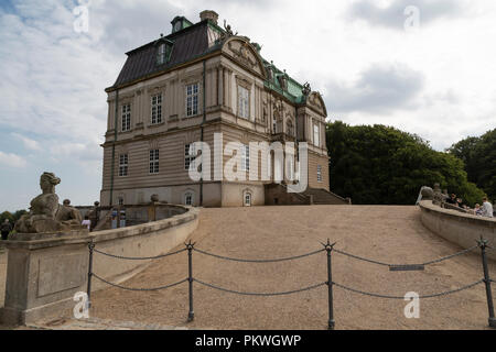 'Eremitagen'. Petit palais dans Jaegersborg Dyrehave au nord de Copenhague, au Danemark. Construit par l'architecte 1734-36 Lauritz de Thura pour King Christian 6. L Banque D'Images