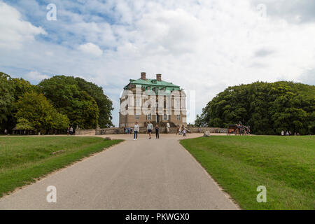 'Eremitagen'. Petit palais dans Jaegersborg Dyrehave au nord de Copenhague, au Danemark. Construit par l'architecte 1734-36 Lauritz de Thura pour King Christian 6. L Banque D'Images