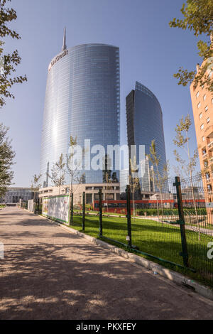 Le gratte-ciel Tour Unicredit à Milan (2012), le plus grand bâtiment en Italie, conçu par Cesar Pelli Clarke Pelli Architects (Pelli) dans la région de Porta Nuova Banque D'Images