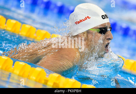 Doha, Qatar. 15 Sep, 2018. David Verraszto de Hongrie au cours de la concurrence le men's 400m quatre nages individuel de la Coupe du Monde de Natation FINA Doha, Qatar 2018 à Doha, Qatar, capitale du Qatar, le 15 septembre 2018. David Verraszto a soutenu le titre avec 4:13.44. Credit : Nikku/Xinhua/Alamy Live News Banque D'Images