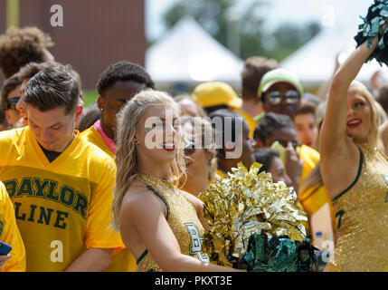 Waco, Texas, USA. 15 Sep, 2018. Baylor Bears et motivons les élèves avant la NCAA Football match entre le Duc et les Blue Devils Baylor Bears à McLane Stadium à Waco, Texas. Matthew Lynch/CSM/Alamy Live News Banque D'Images