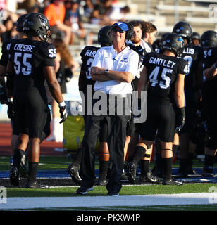 New York, USA. 15 septembre 2018:Buffalo Bulls Head coach Lance Leipold durant la première moitié de jouer dans la NCAA football match entre l'Est de Michigan Eagles et Buffalo Bulls à UB Stadium à Amherst, New York Buffalo défait l'Eastern Michigan 35-28 pour améliorer leur dossier à 3-0 pour la première fois comme un programme de FBS. (Nicholas T. LoVerde/Cal Sport Media) Credit : Cal Sport Media/Alamy Live News Banque D'Images