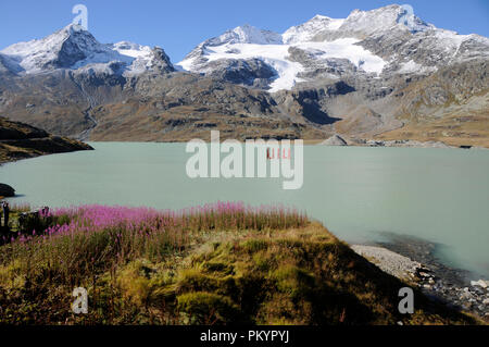 Magnifique et magic mountain region Upper Engadine dans les Alpes Suisses, mais le changement climatique global est fondre les glaciers et le pergélisol Banque D'Images