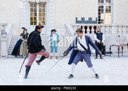 Château de Sassenage, Isère, France - 15 septembre 2018 : Journée européenne du patrimoine, lames du Dauphine fencing club reproduisant les combats. Banque D'Images