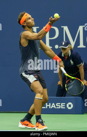 Rafael Nadal (ESP) qui se font concurrence sur les demi-finales à l'US Open de Tennis 2018. Banque D'Images