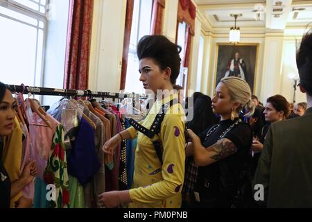 London Fashion Backstage SS Scout19 Banque D'Images