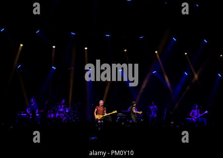 Miami Beach, FL, USA. 15 Sep, 2018. Sting et Shaggy effectuer pendant la tournée 44/876 au Fillmore Miami Beach le 15 septembre 2018 à Miami Beach, Floride. Credit : Mpi140/media/Alamy Punch Live News Banque D'Images