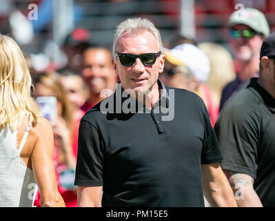 San Francisco, Californie, USA. 16 Sep, 2018. 16, 2018 Setember : San Francisco 49ers ex-quarterback Joe Montana sur la ligne avant la NFL football match entre les Lions de Détroit et les San Francisco 49ers à Levi's Stadium à Santa Clara, CA. Damon Tarver/Cal Sport Media Credit : Cal Sport Media/Alamy Live News Crédit : Cal Sport Media/Alamy Live News Banque D'Images