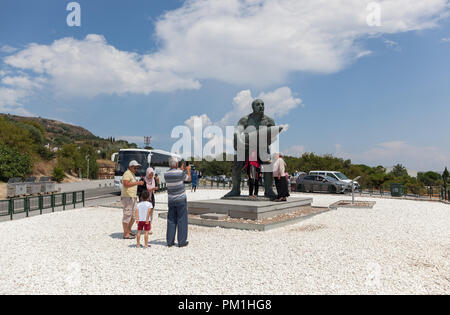 CANAKKALE - 28 juillet 2018 : Statue de caporal, turc célèbre Cabuk (Onbasi Seyit Seyit) portant une pièce d'artillerie à la mémoire des martyrs de Canakkale, T Banque D'Images