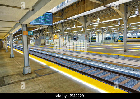 Toronto, Ontario, Canada-27 juin, 2017 : Toronto Union Station terminal et voies de chemin de fer Banque D'Images