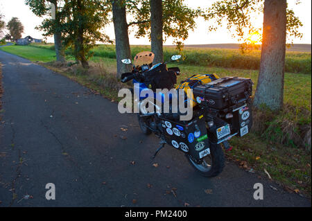 États-unis - 2013 : tournée de l'aventure en moto est la plus forte croissance de l'industrie de la motocyclette. (Photo par Douglas Graham/Wild Light Banque D'Images