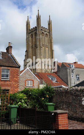 Wells, Grossbritannien. Août 13, 2018. Vue de l'église paroissiale de puits dans le sud de l'Angleterre, prise en août 2018 dans le monde de l'utilisation | Credit : dpa/Alamy Live News Banque D'Images