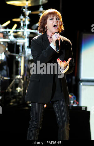 Pat Benatar se produit en concert à l'Amphithéâtre Cruzan à West Palm Beach, Floride le 13 octobre 2012. Banque D'Images