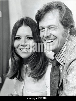 Robert Culp et Diana Rigg, 1969. Référence de fichier #  1137 001THA © CCR /Le Hollywood Archive - Tous droits réservés Banque D'Images