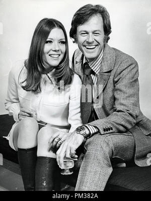 Robert Culp et Diana Rigg, 1969. Référence de fichier #  1137 004THA © CCR /Le Hollywood Archive - Tous droits réservés Banque D'Images