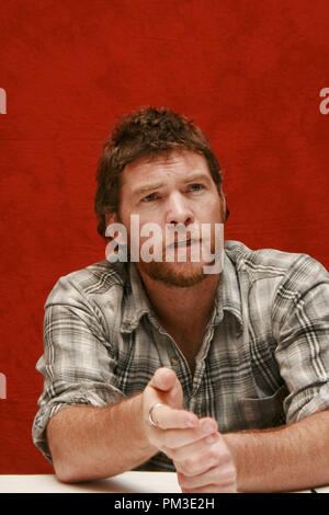 Sam Worthington 'la dette Session de portrait, le 14 septembre 2010. La reproduction par les tabloïds américains est absolument interdit. Référence #  30488 Fichier 030CCR pour un usage éditorial uniquement - Tous droits réservés Banque D'Images