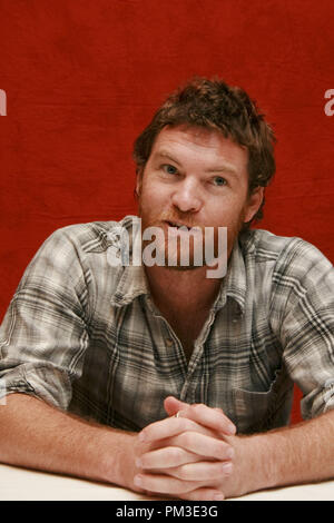 Sam Worthington 'la dette Session de portrait, le 14 septembre 2010. La reproduction par les tabloïds américains est absolument interdit. Référence #  30488 Fichier 046CCR pour un usage éditorial uniquement - Tous droits réservés Banque D'Images
