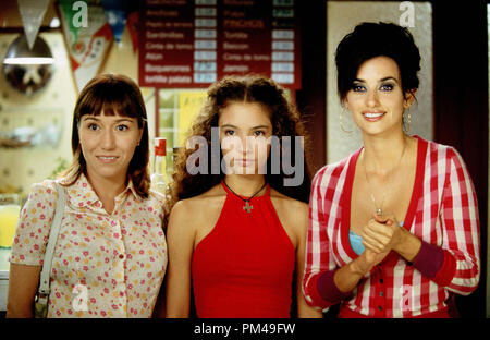 Volver Lola Duenas, Yohana Cobo, Penelope Cruz © 2006 Sony Pictures Entertainment Photo par Emilio Pereda et Paola Banque D'Images