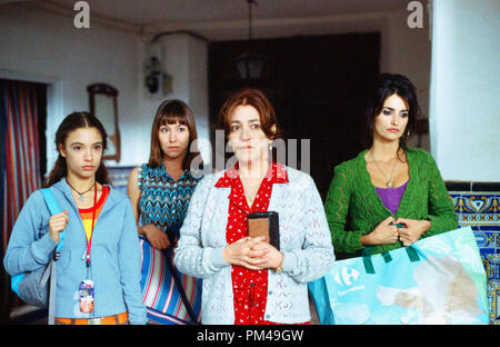 'Volver' Yohana Cobo, Lola Duenas, Carmen Maura, Penelope Cruz © 2006 Sony Pictures Entertainment Banque D'Images