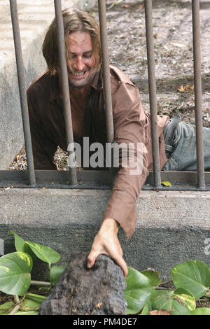 Photo du film / Publicité encore de 'Lost' (épisode : un conte de deux villes) Josh Holloway 2006 Crédit photo : Mario Perez n° de référence du fichier 30737549THA pour un usage éditorial uniquement - Tous droits réservés Banque D'Images