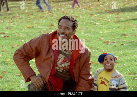 Photo du film / Publicité encore de 'petit homme' Shawn Wayans, Marlon Wayans © 2006 Revolution Studios . Référence de fichier #  30737928THA pour un usage éditorial uniquement - Tous droits réservés Banque D'Images